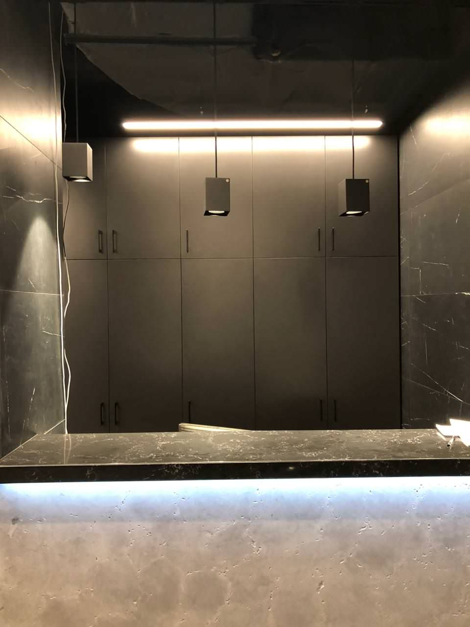 Шкаф в бизнес центр.