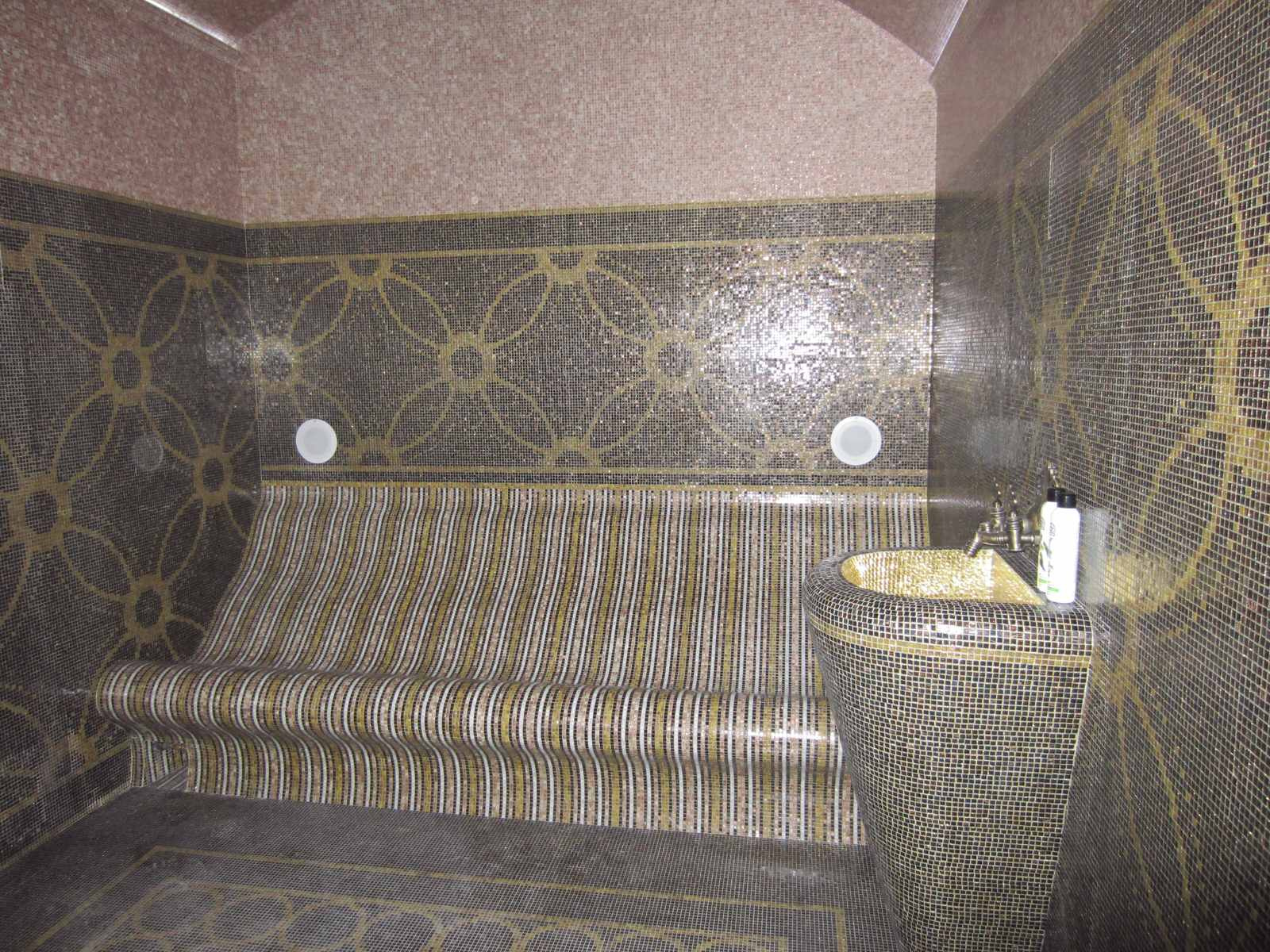 Бассейн