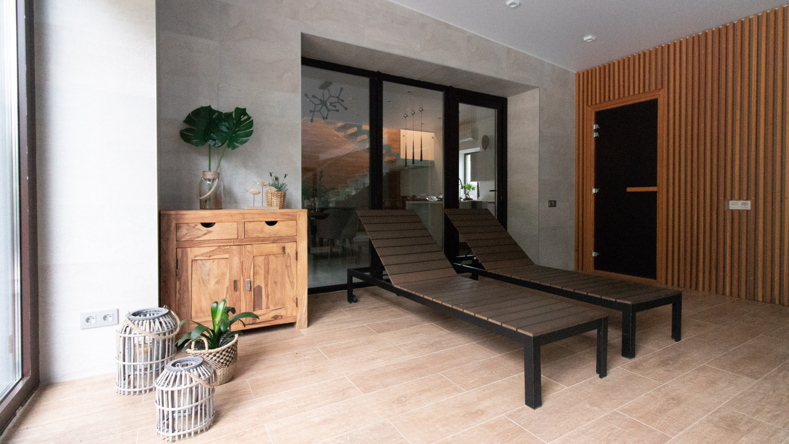 В гостях: Дзен-дом с бассейном