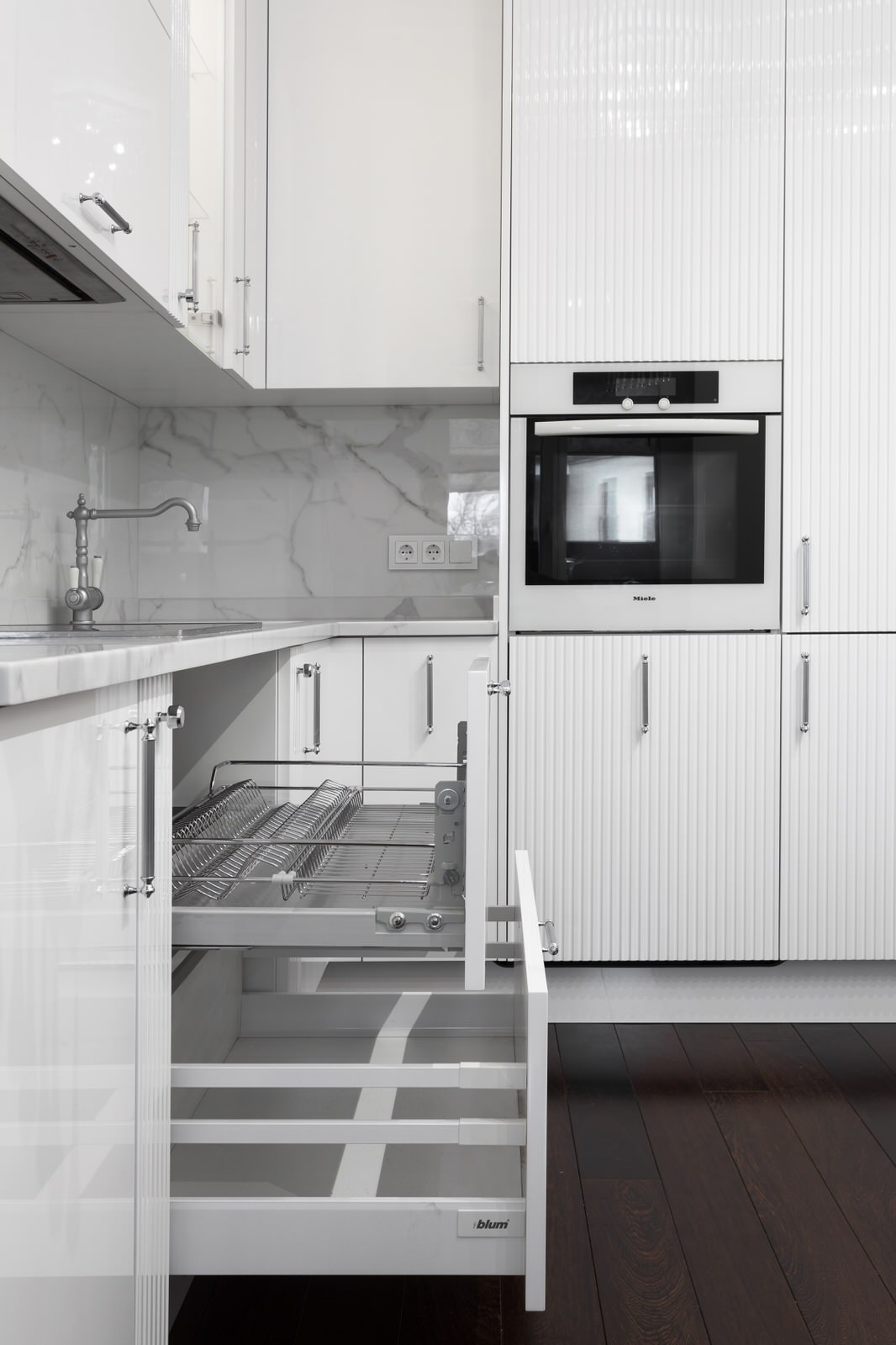 Реплика кухни Augustus итальянской фабрики Visionnaire