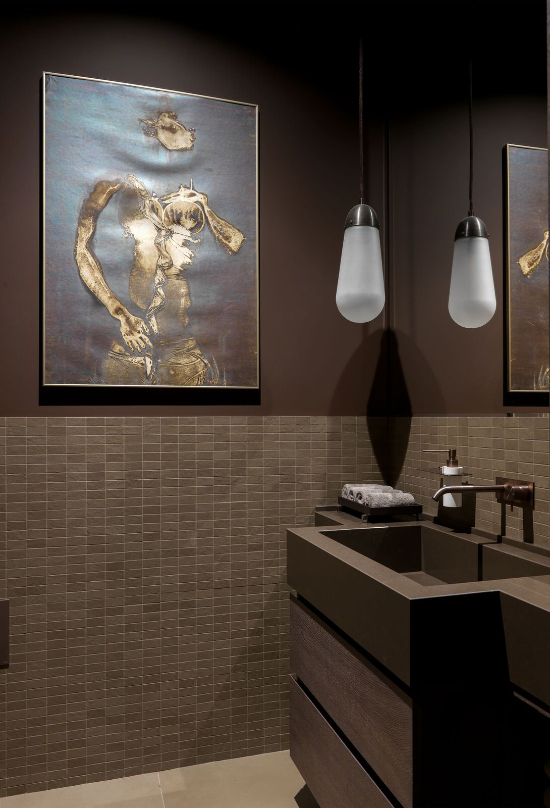 Houzz тур: Квартира с «Известной личностью в сиянии»