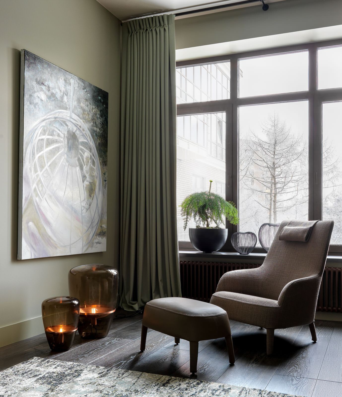 Houzz тур: Квартира с «Известной личностью в сиянии»