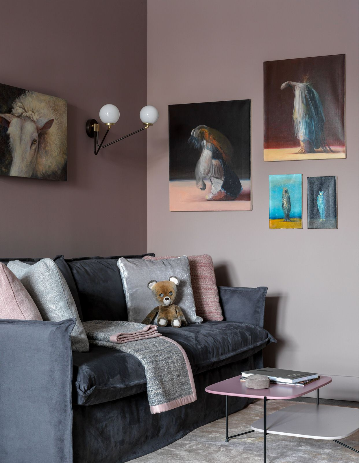 Houzz тур: Квартира с «Известной личностью в сиянии»