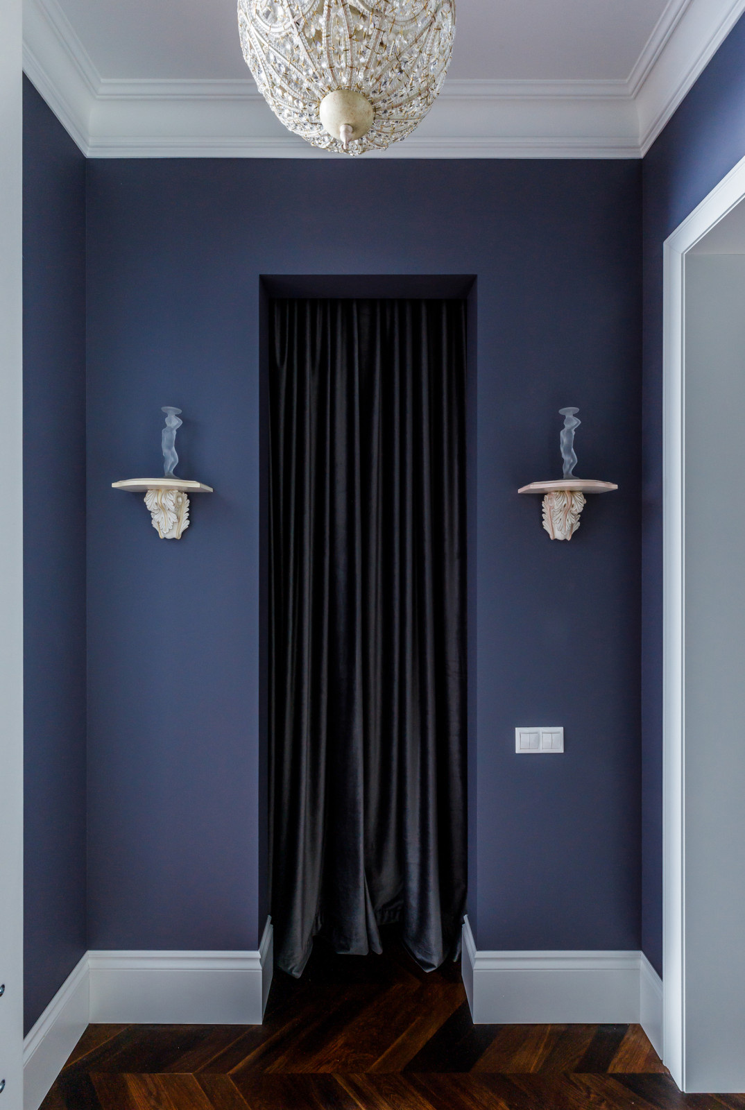 Houzz тур: Атмосферная классика с букетами и Ганешей в Краснодаре