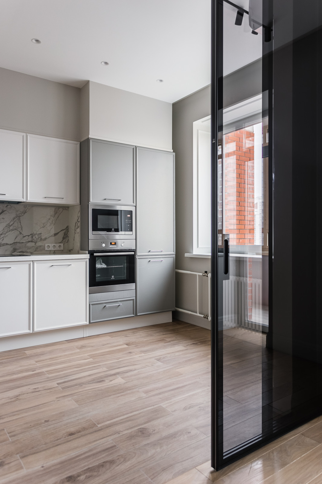 Реализация: Мичуринский, 26