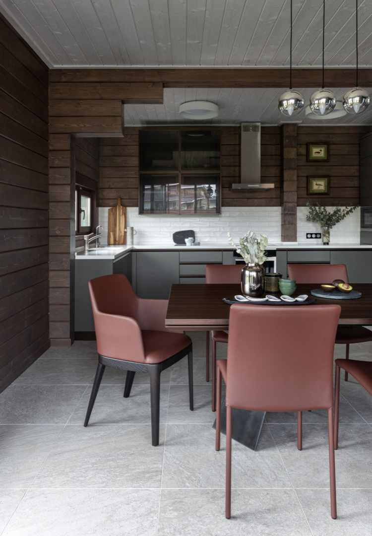 Темный лес: загородный дом в Подмосковье