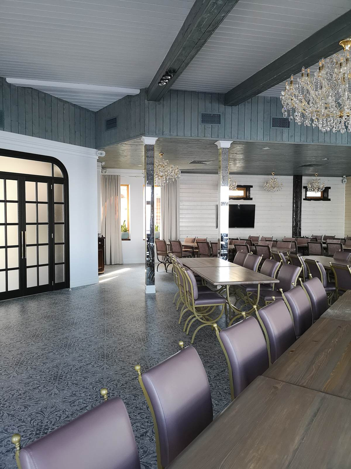 Нелли Полежаева