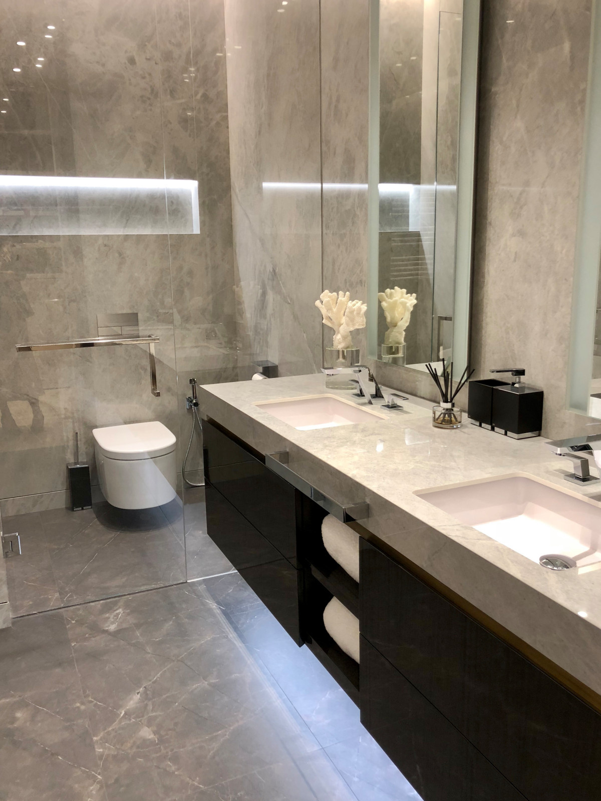 River Side Penthouse. Пентхаус в River Side