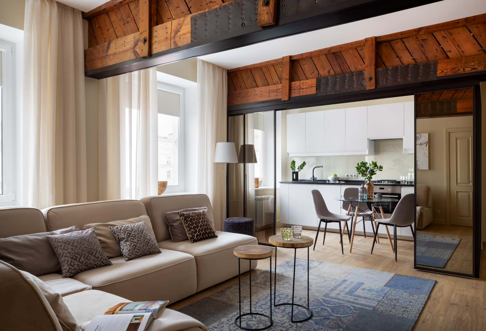 Houzz тур: Квартира с «секретной» гардеробной