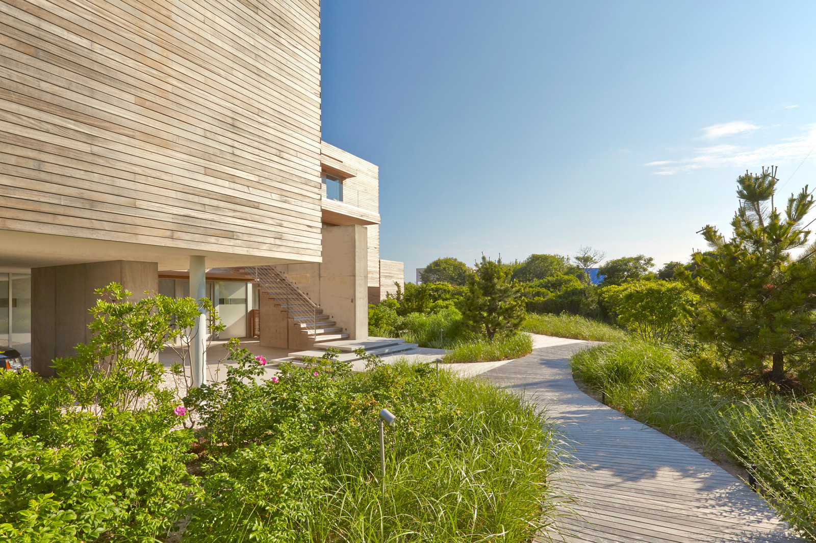 Ландшафтный дизайн участка 50 соток, КП Фламандия