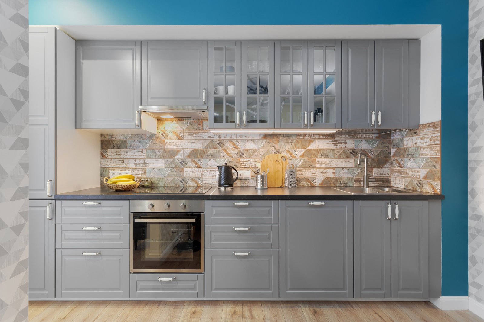 Обложка проекта: Яркая студия на Красной поляне