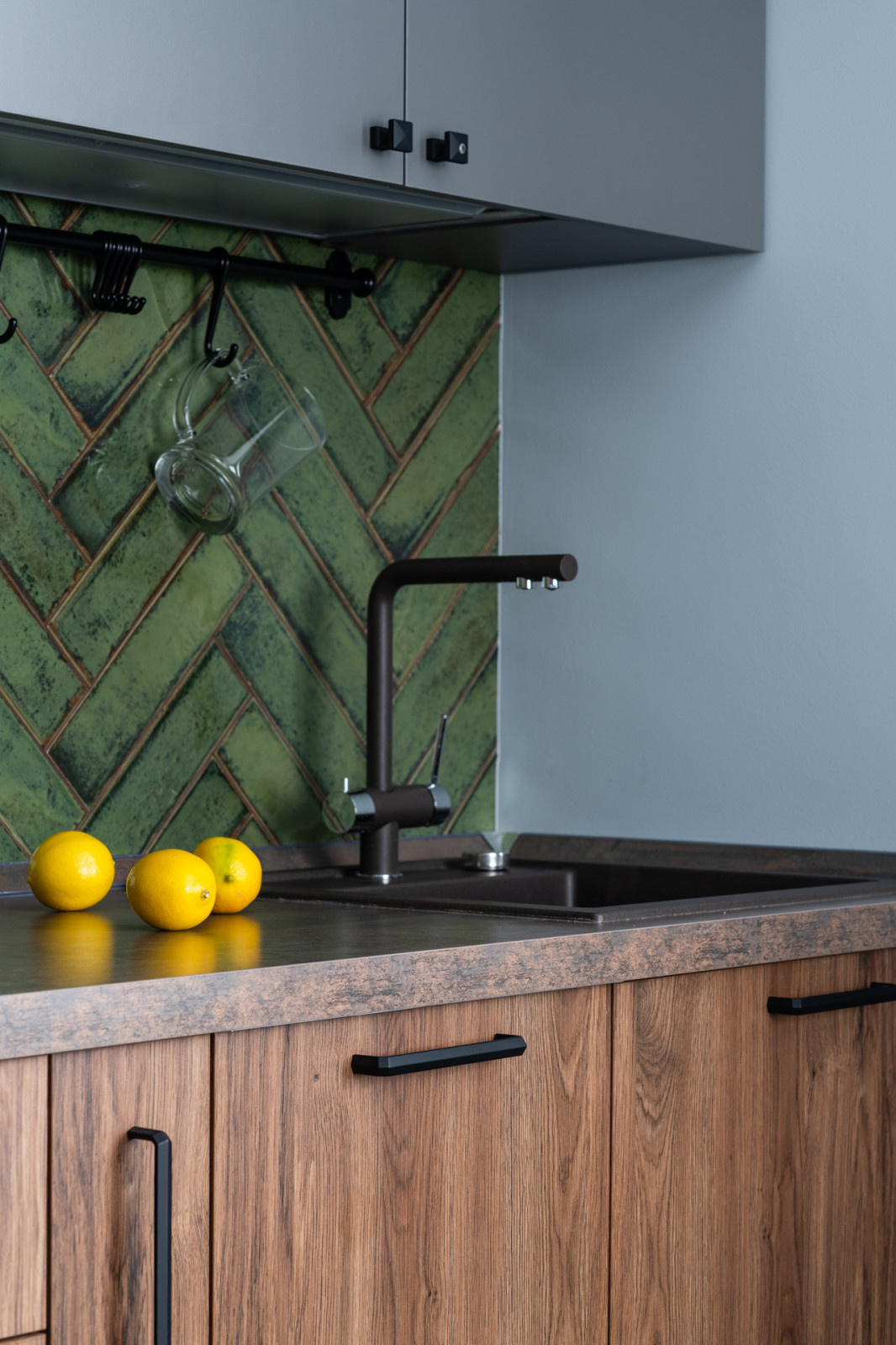 Кухни дешевле 200 000 ₽ — прайс для трех гарнитуров