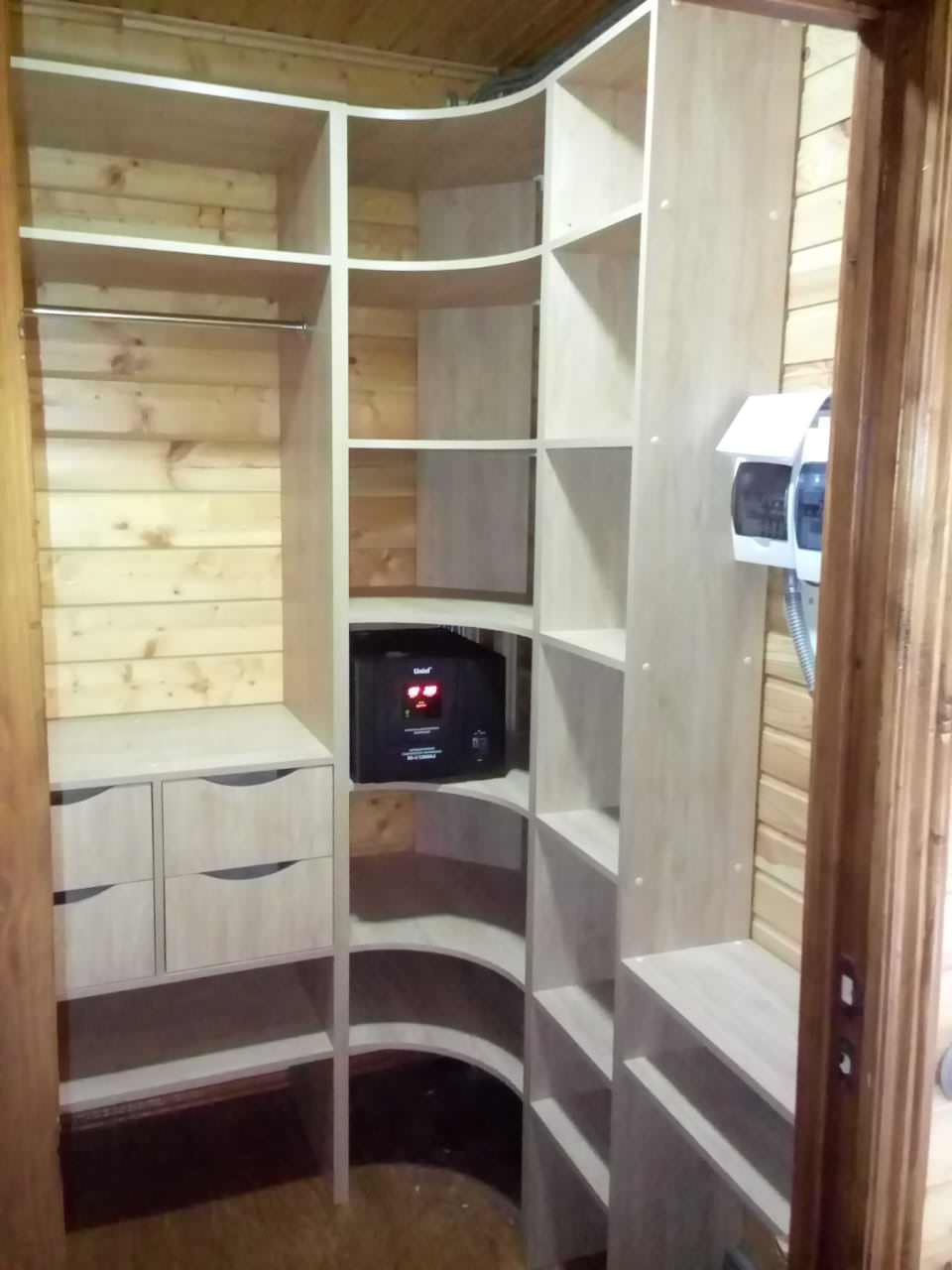 Обложка проекта: сборка и установка корпусной мебели