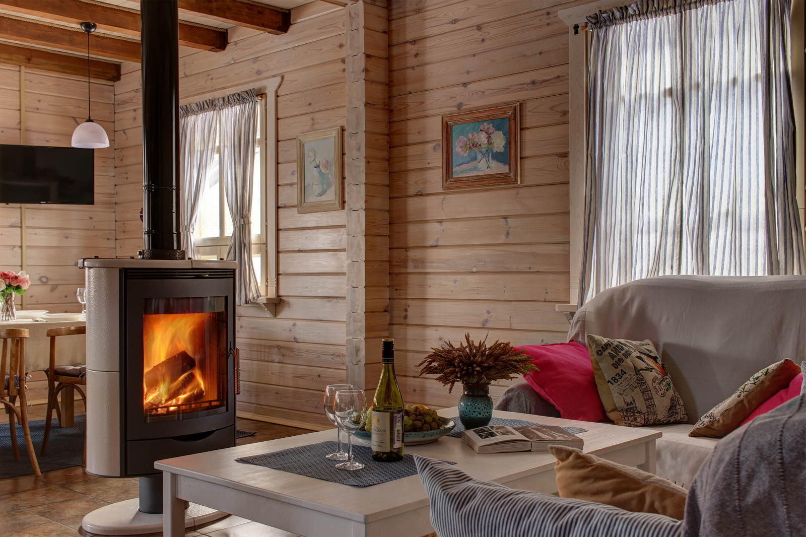 Зона гостиной