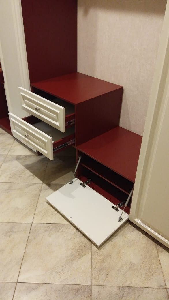 Прихожая