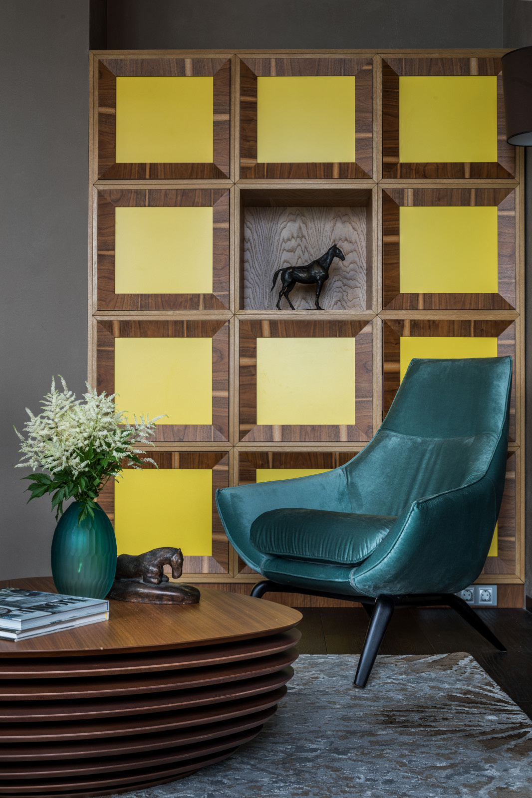 Houzz тур: Интерьер вокруг футуристической кухни