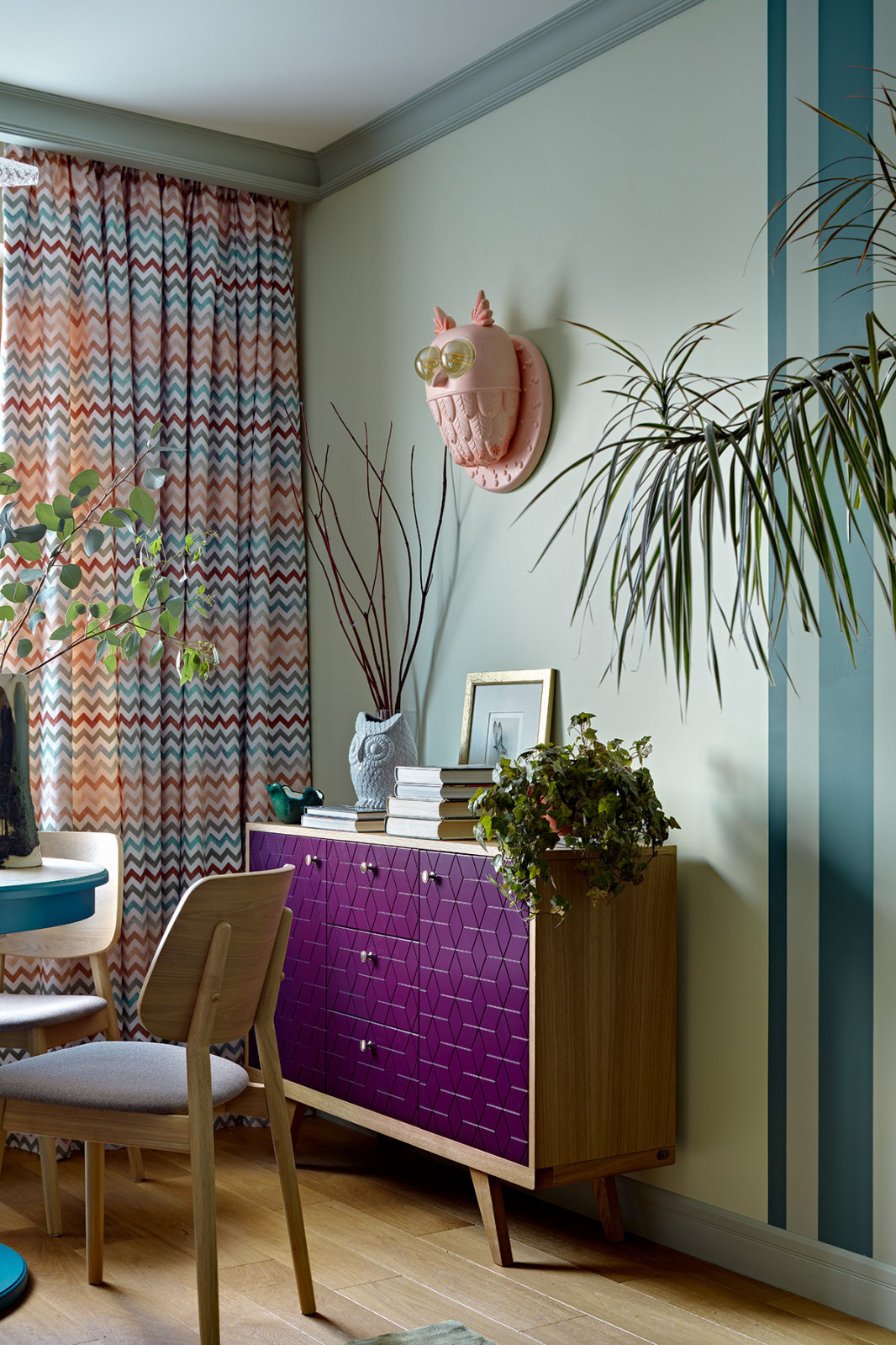 Houzz тур: Квартира-праздник с нотками ретро