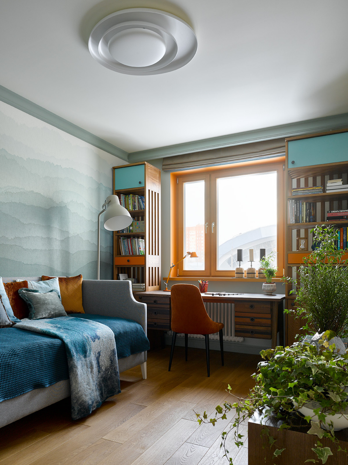 Houzz тур: Квартира-праздник с нотками ретро