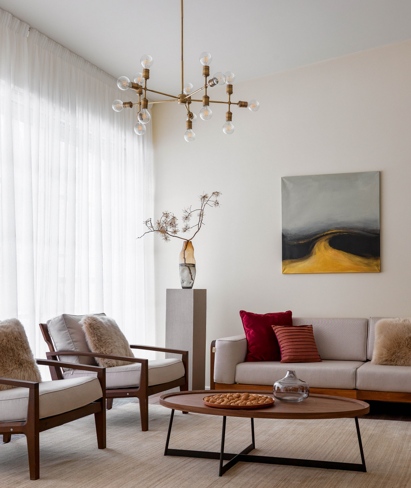 Двухэтажный коттедж в черте Москвы