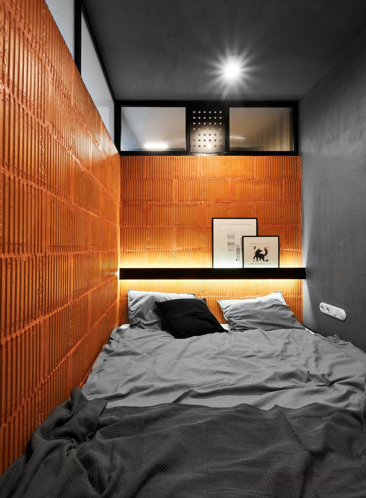 Houzz тур: 32 кв.м — квартира с внутренними окнами