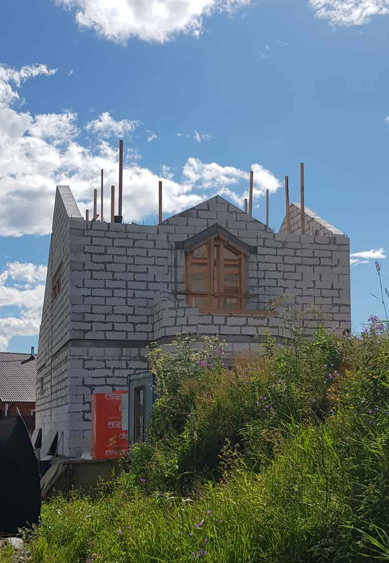 Загородный жилой дом