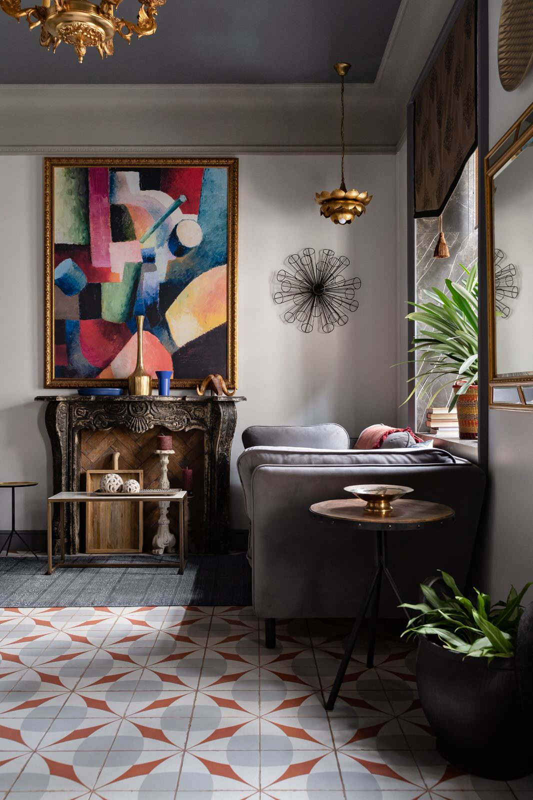 Houzz тур: Арт-квартира в Петербурге для временных визитов