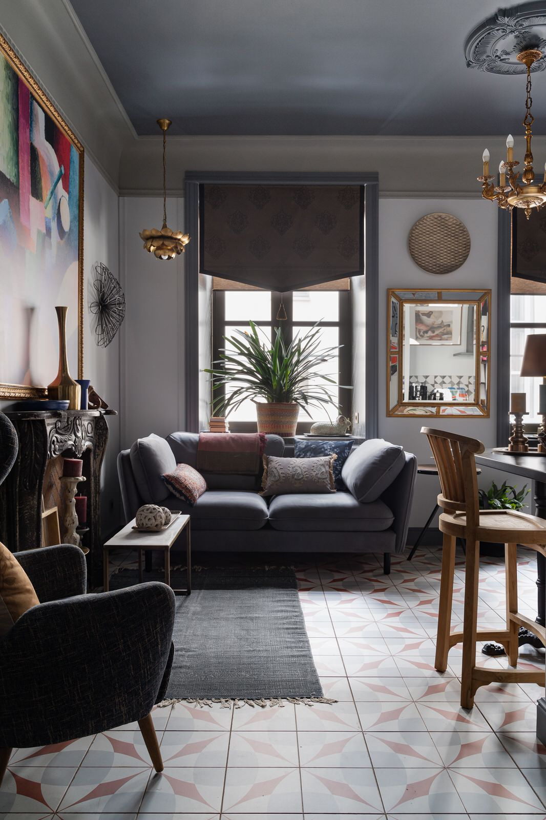 Houzz тур: Арт-квартира в Петербурге для временных визитов