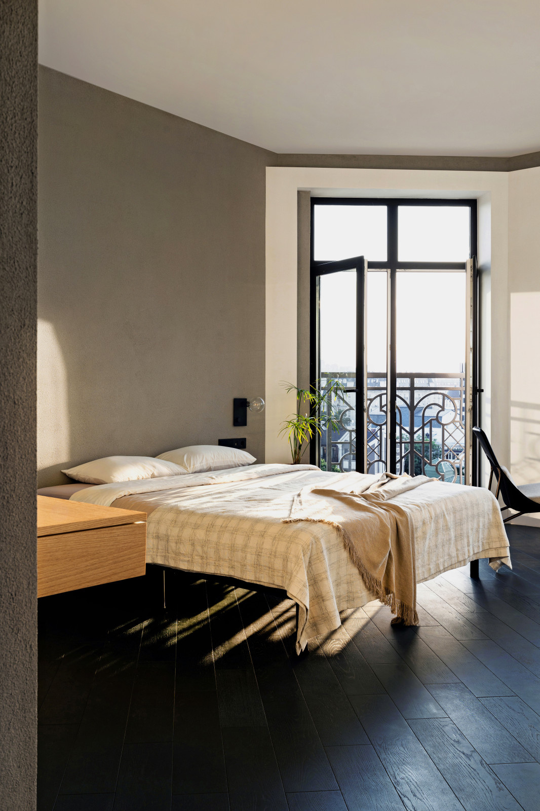 Apartment 1047