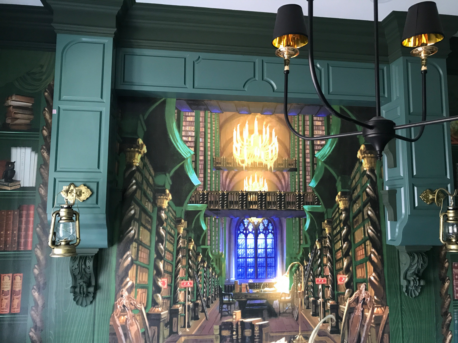 РЕАЛИЗАЦИЯ: СПАЛЬНЯ ГАРРИ ПОТТЕРА