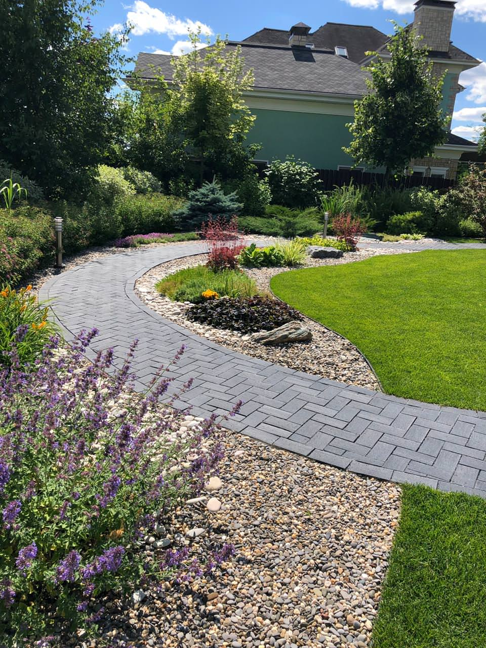 Обложка альбома: сад