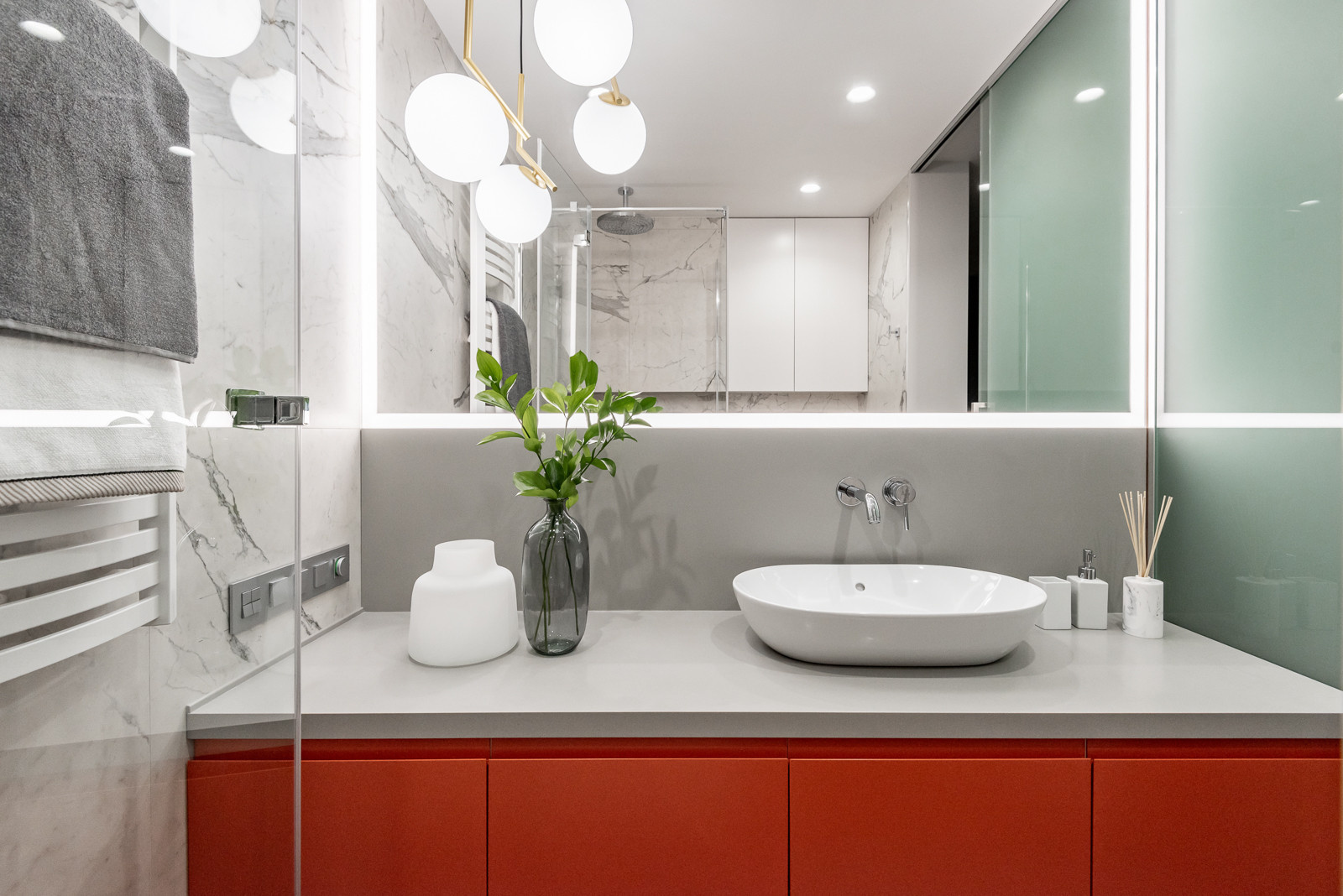 Houzz тур: «Взрослая» и «детская» квартиры по соседству