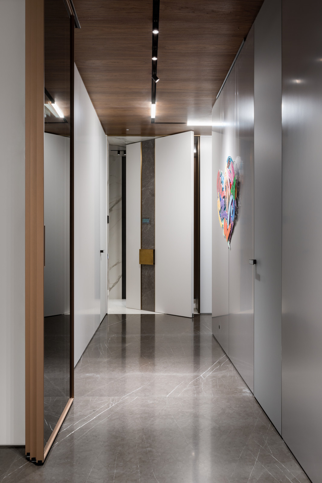 Deep Chord interior