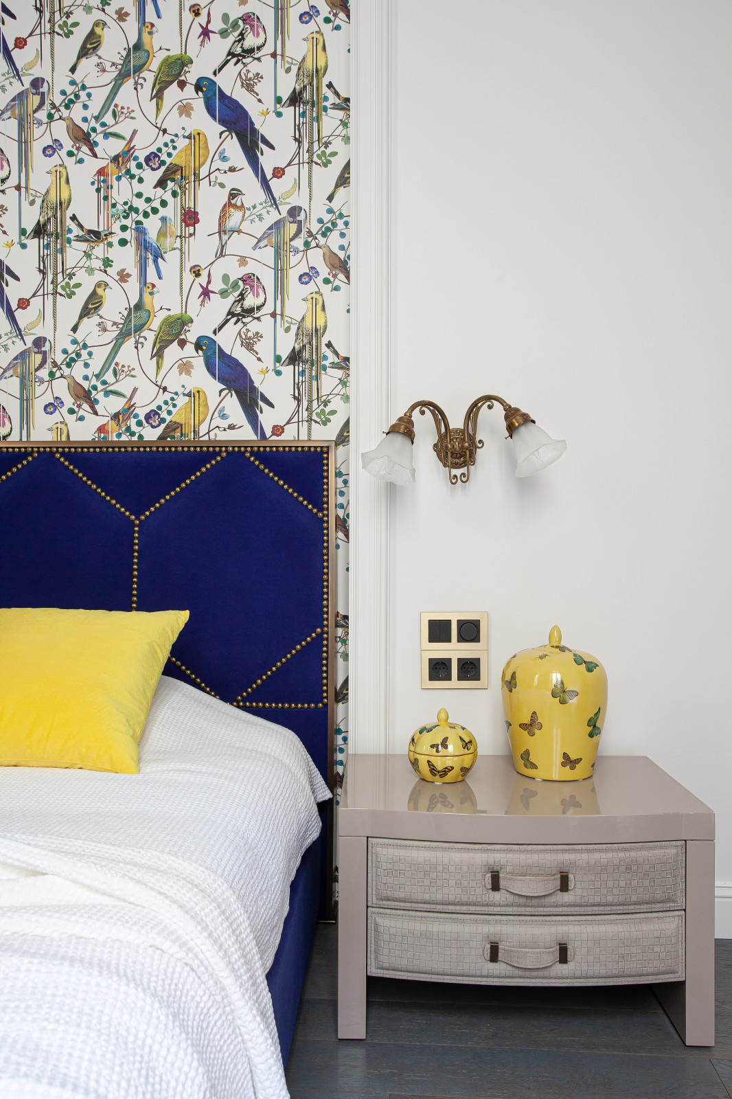 Квартира 64 м.кв. на Спасском пер.