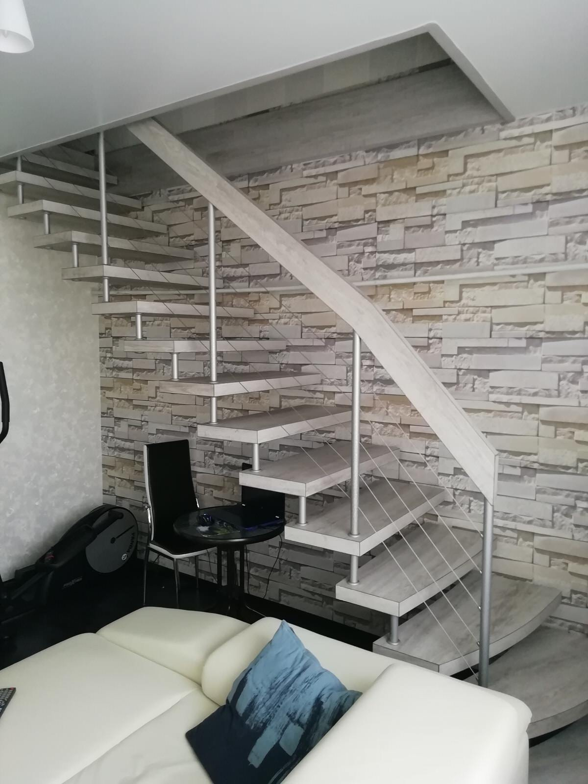 лестница больцевая беленый дуб