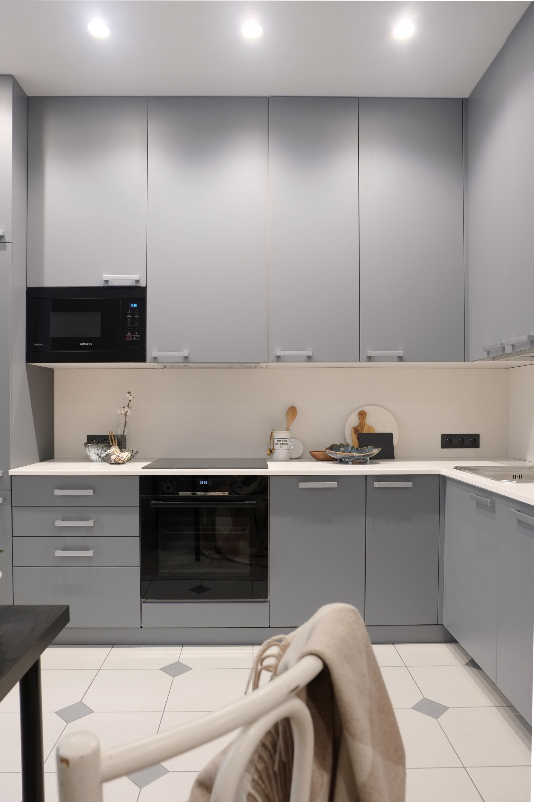 Объединенная кухня-столовая