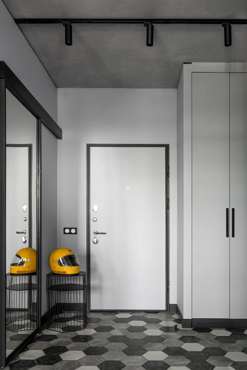 Поиск планировки: Студия для байкеров в небоскрёбе [5 планов]