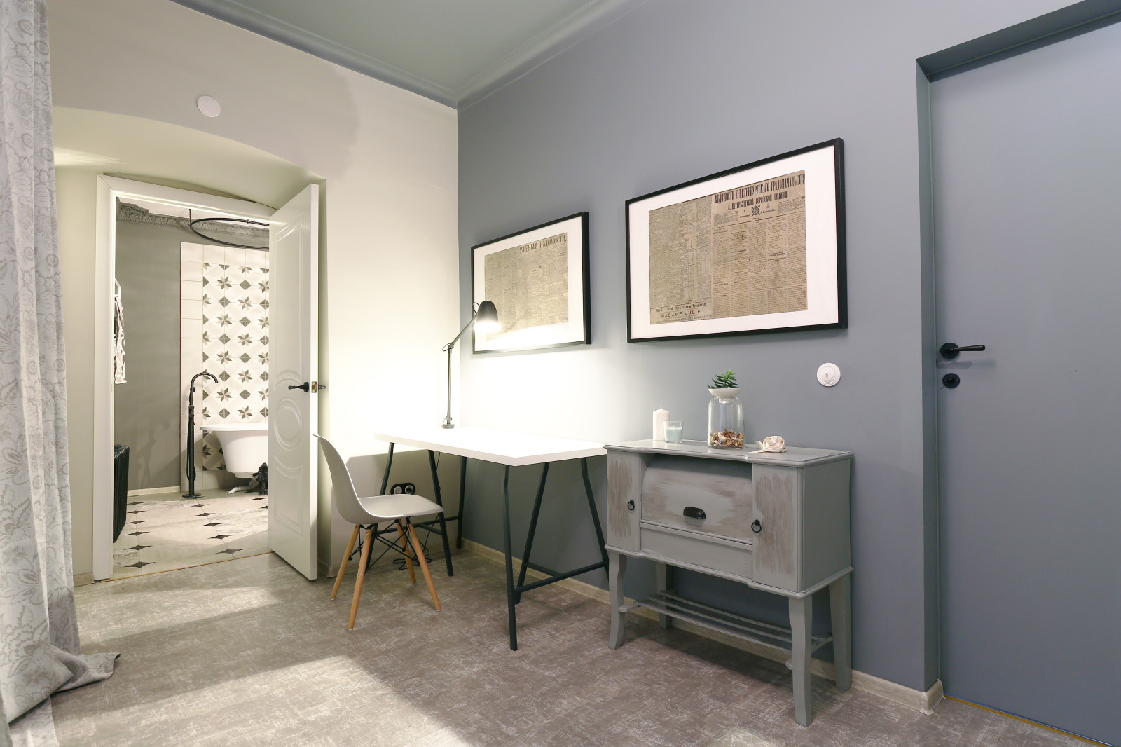 Чёрное и белое