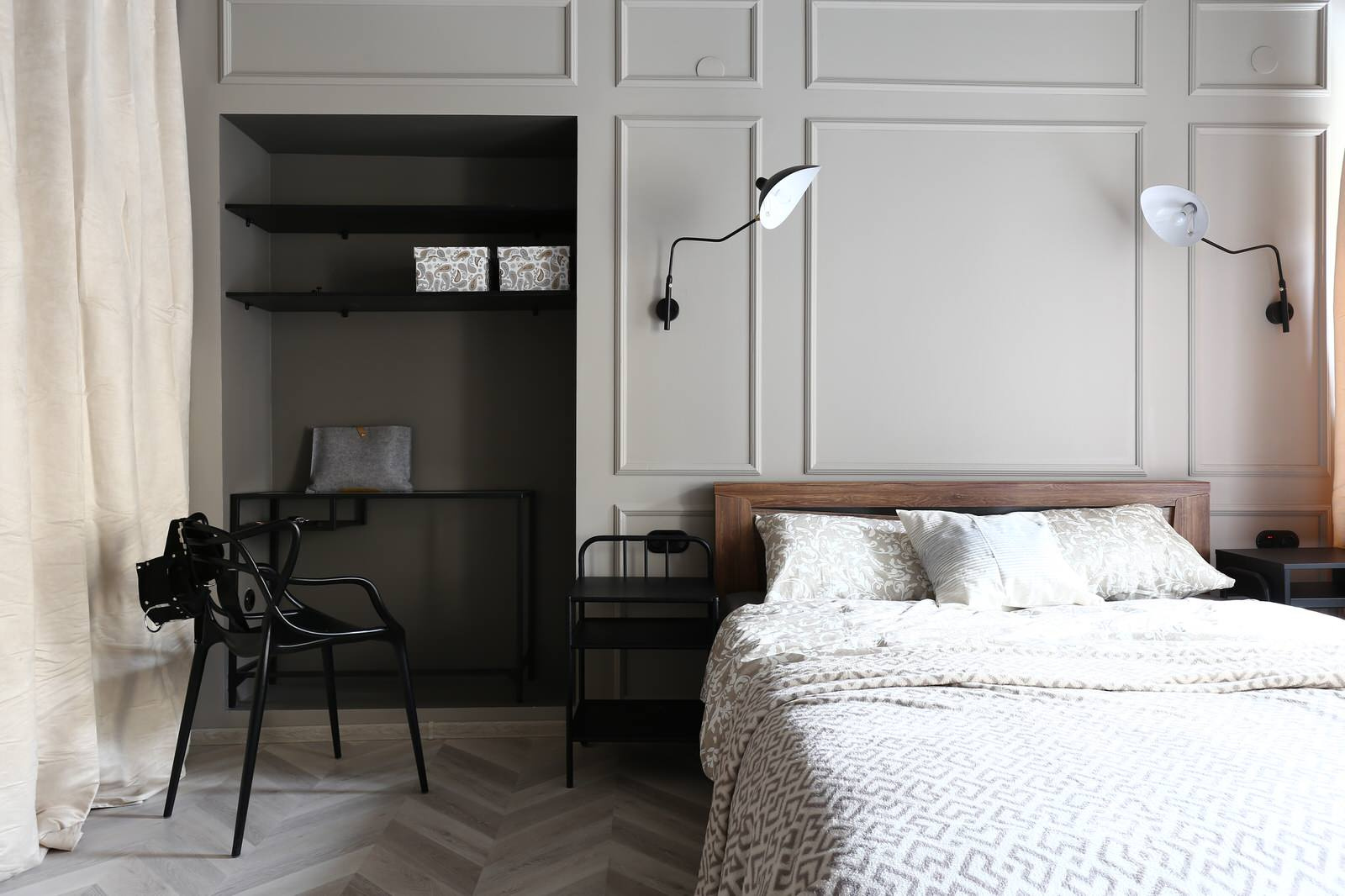 Чёрное и белое