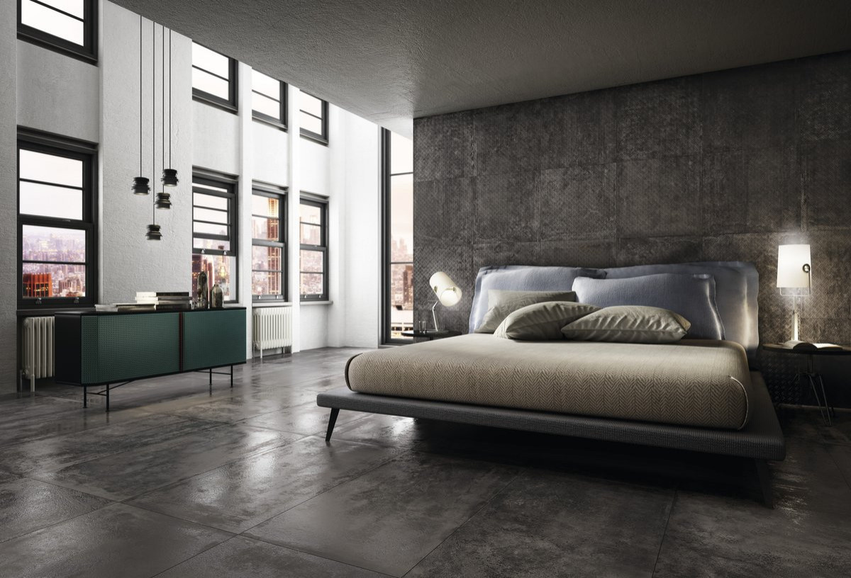 Diesel Living with Iris - Stage