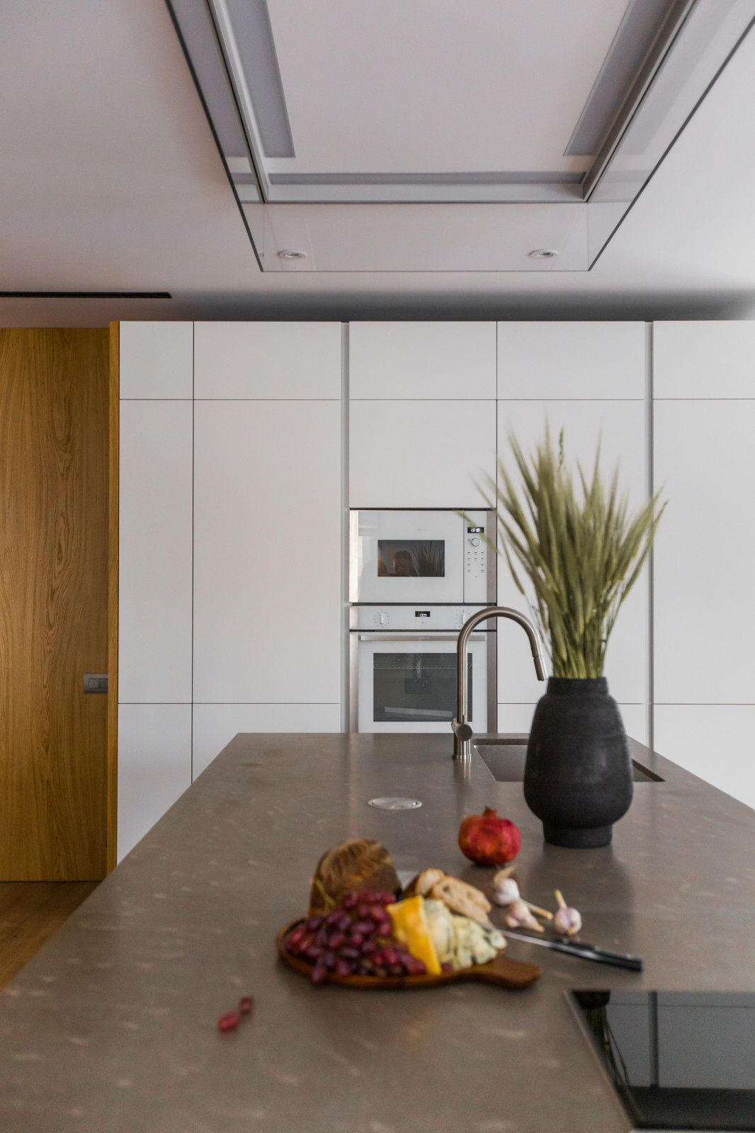 Houzz тур: Квартира в Перми с умным стеклом