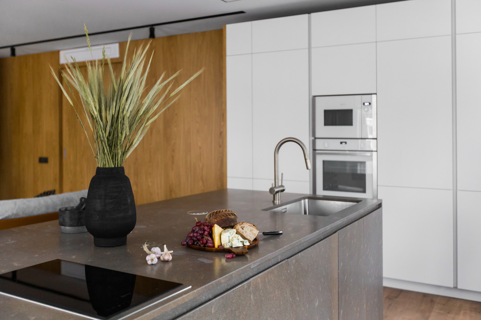 Houzz тур: Квартира в Перми с умным стеклом