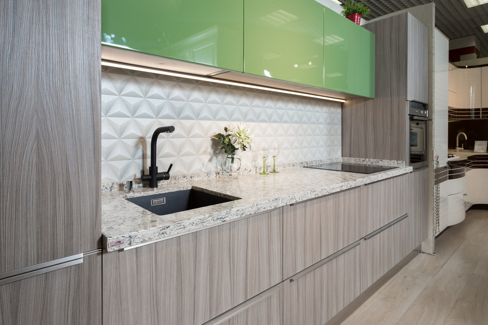Кухня,кварцевый агломерат SMARTQUARTZ 4