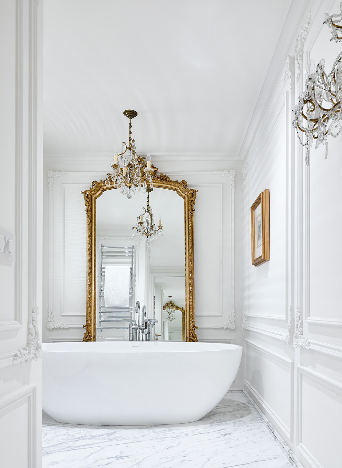 Обложка статьи: Houzz тур: Белая квартира на Цветном