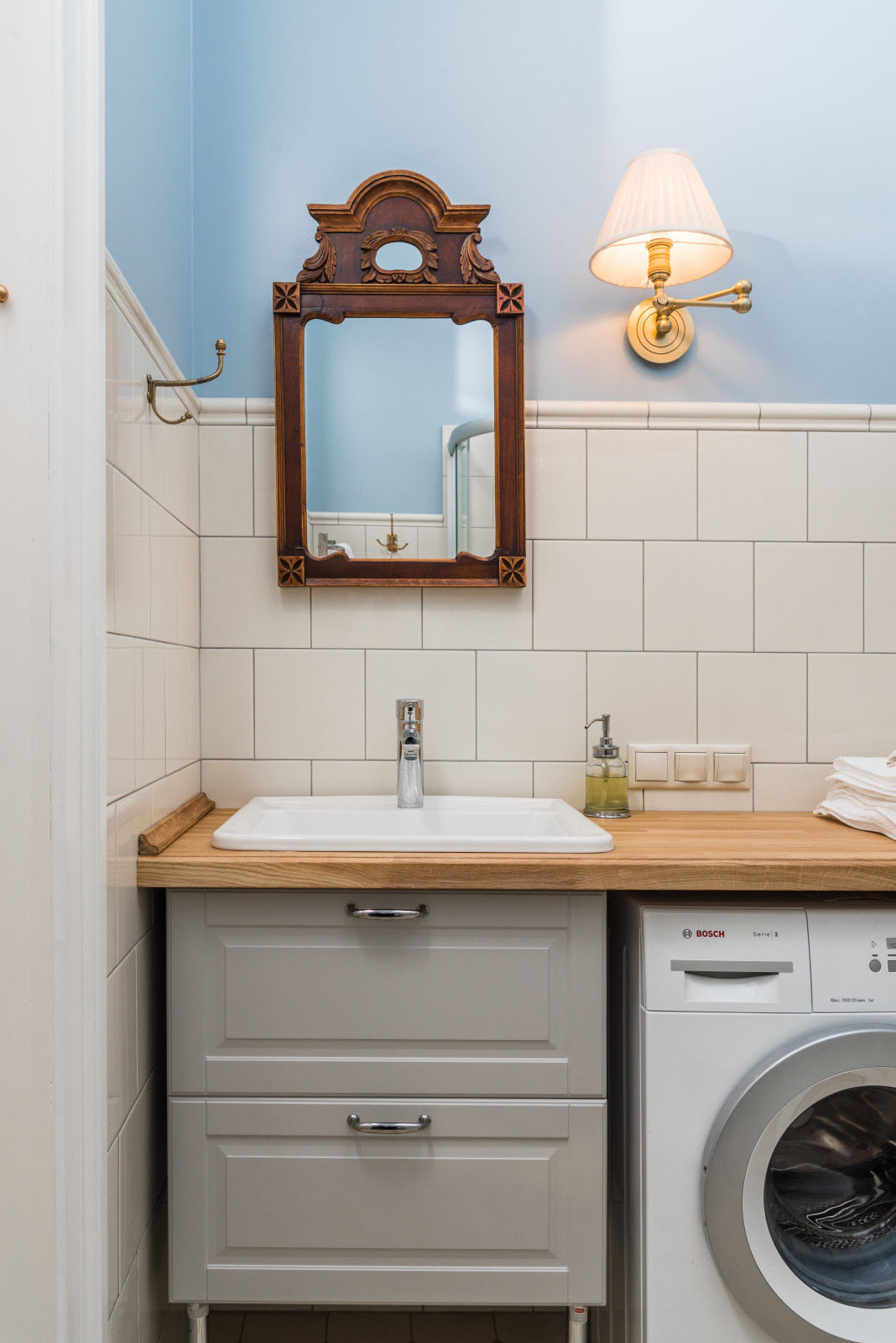 Брюсов переулок