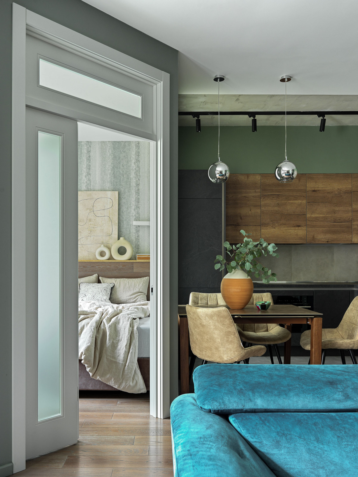 Houzz тур: Зеленая квартира с оглядкой на 1970-е