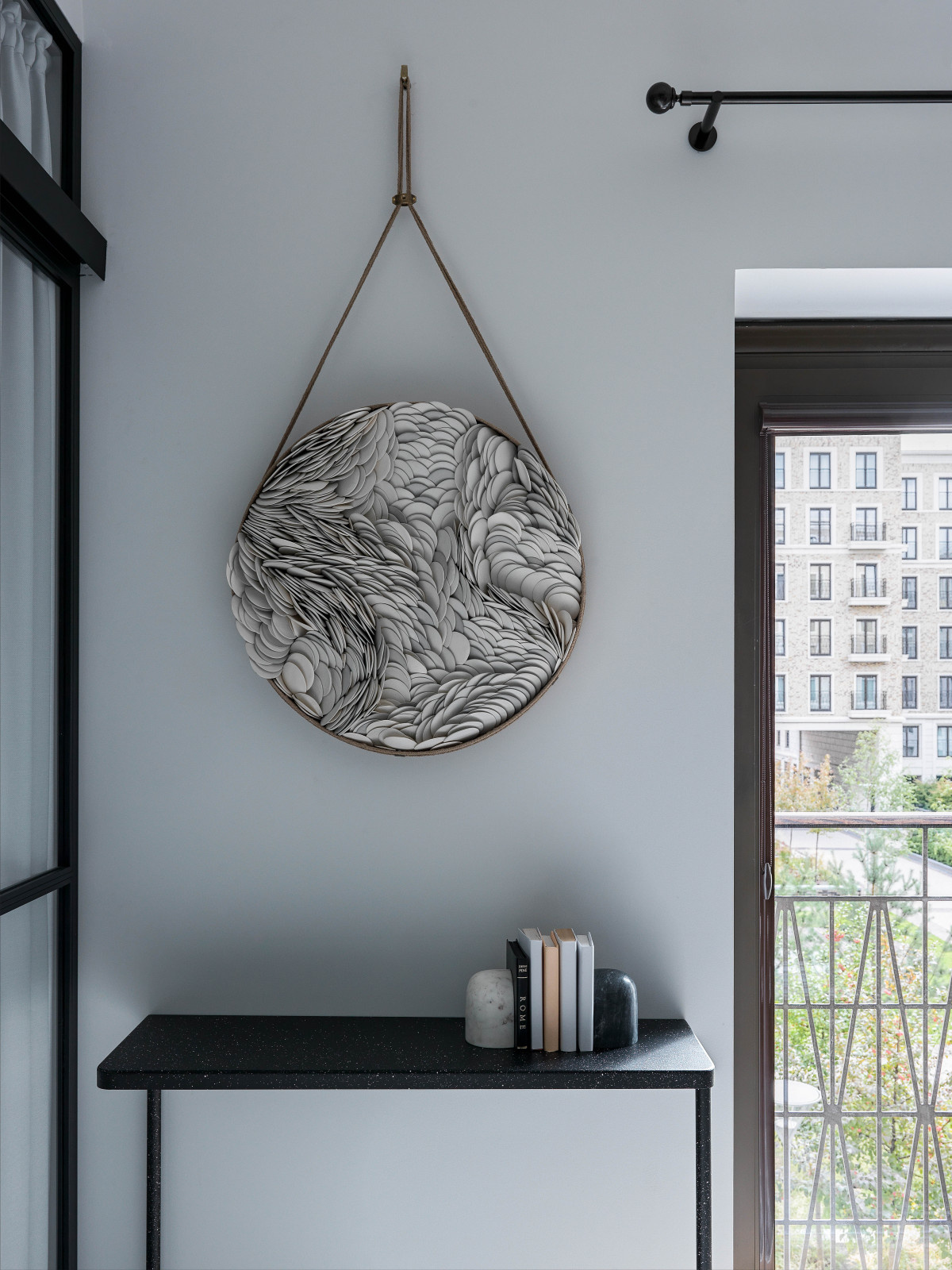 Houzz тур: Однушка с графичным интерьером