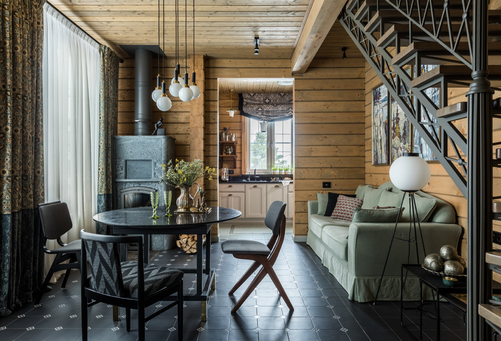 Houzz тур: Дача, ставшая семейным загородным домом