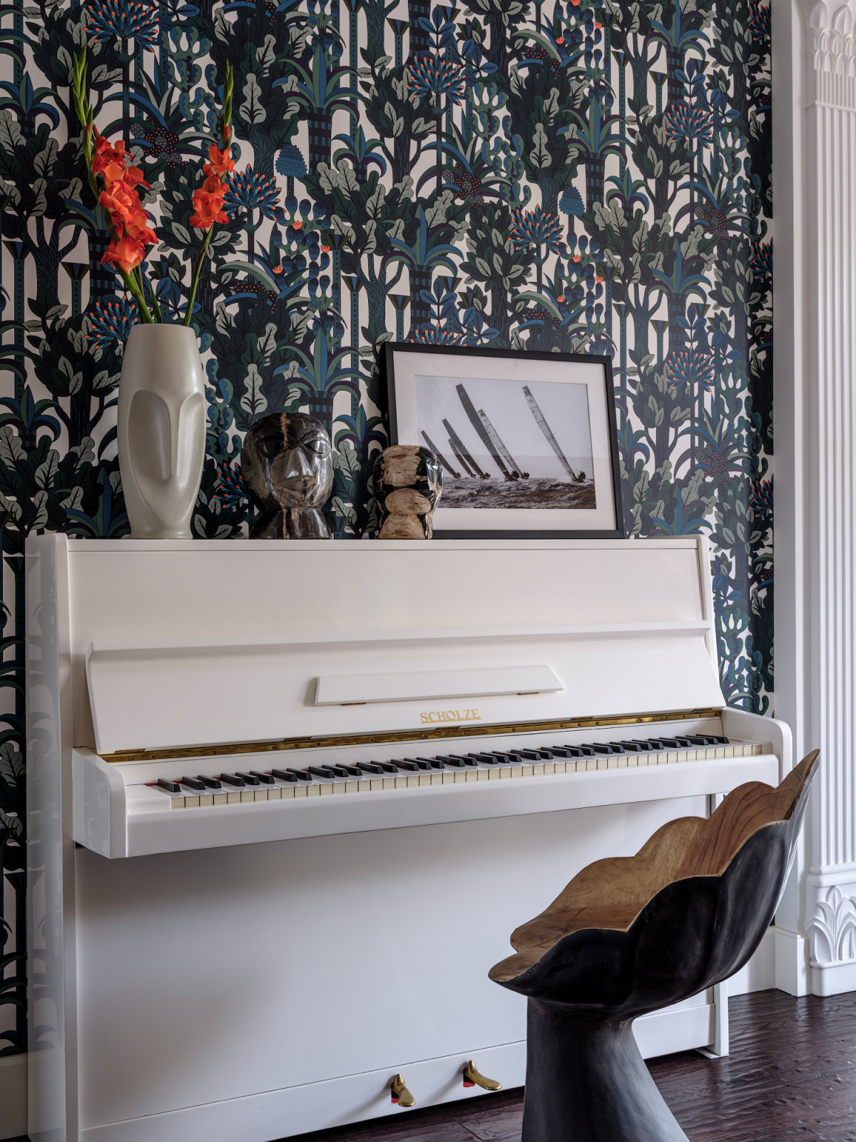 В гостях: Яркий таунхаус дизайнера в Подмосковье