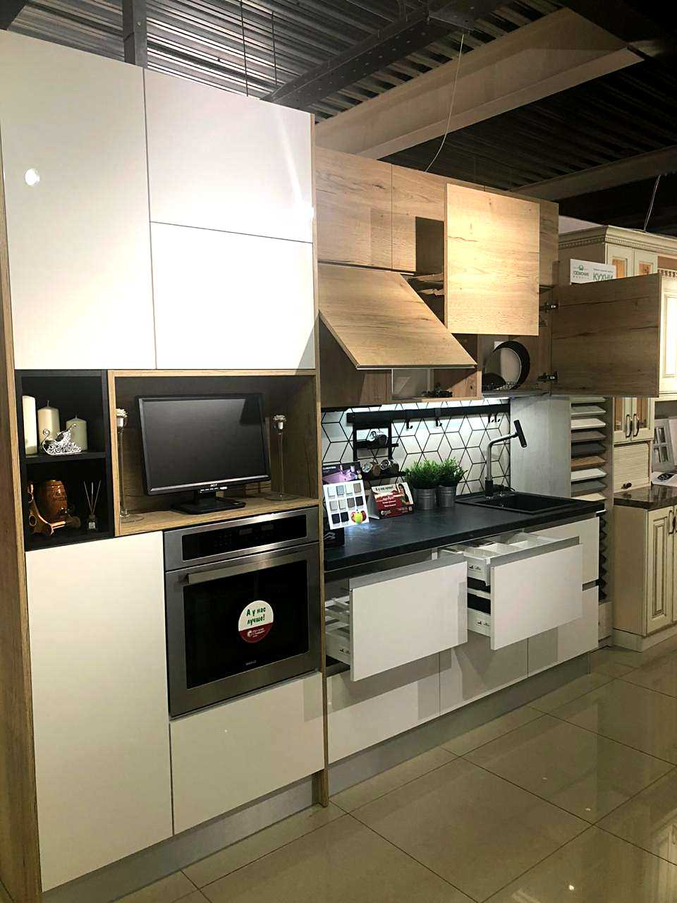 Салон "Гармония Мебель" на Звездной