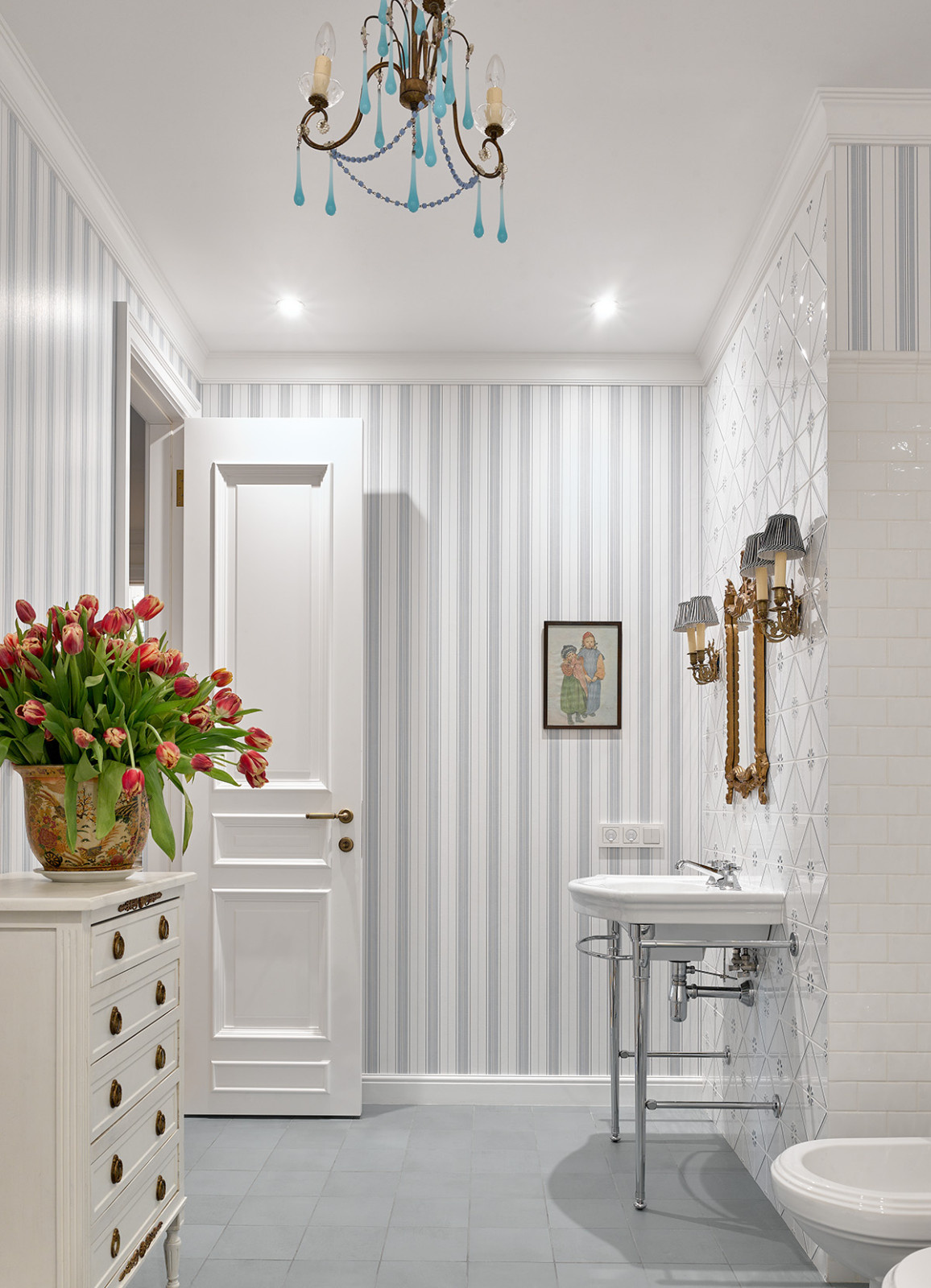 Квартира с китайской ширмой